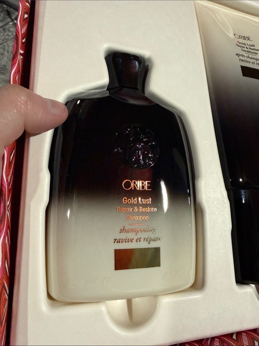 Oribe Gold Lust Haircare Gift Set - Black, White & Gold Accent - Picture 2 of 3